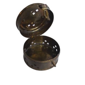 VTG Reticulated Hinged Cricket Brass Tone Box Incense Burner Luminarie Round